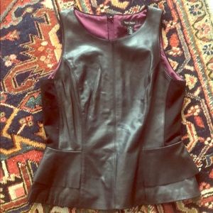 Leather top,fitted, zipper back